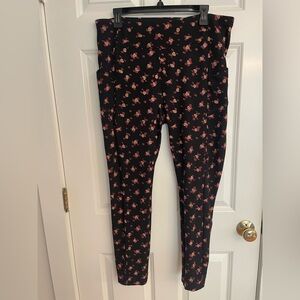 CAbi Printed Lean Legging